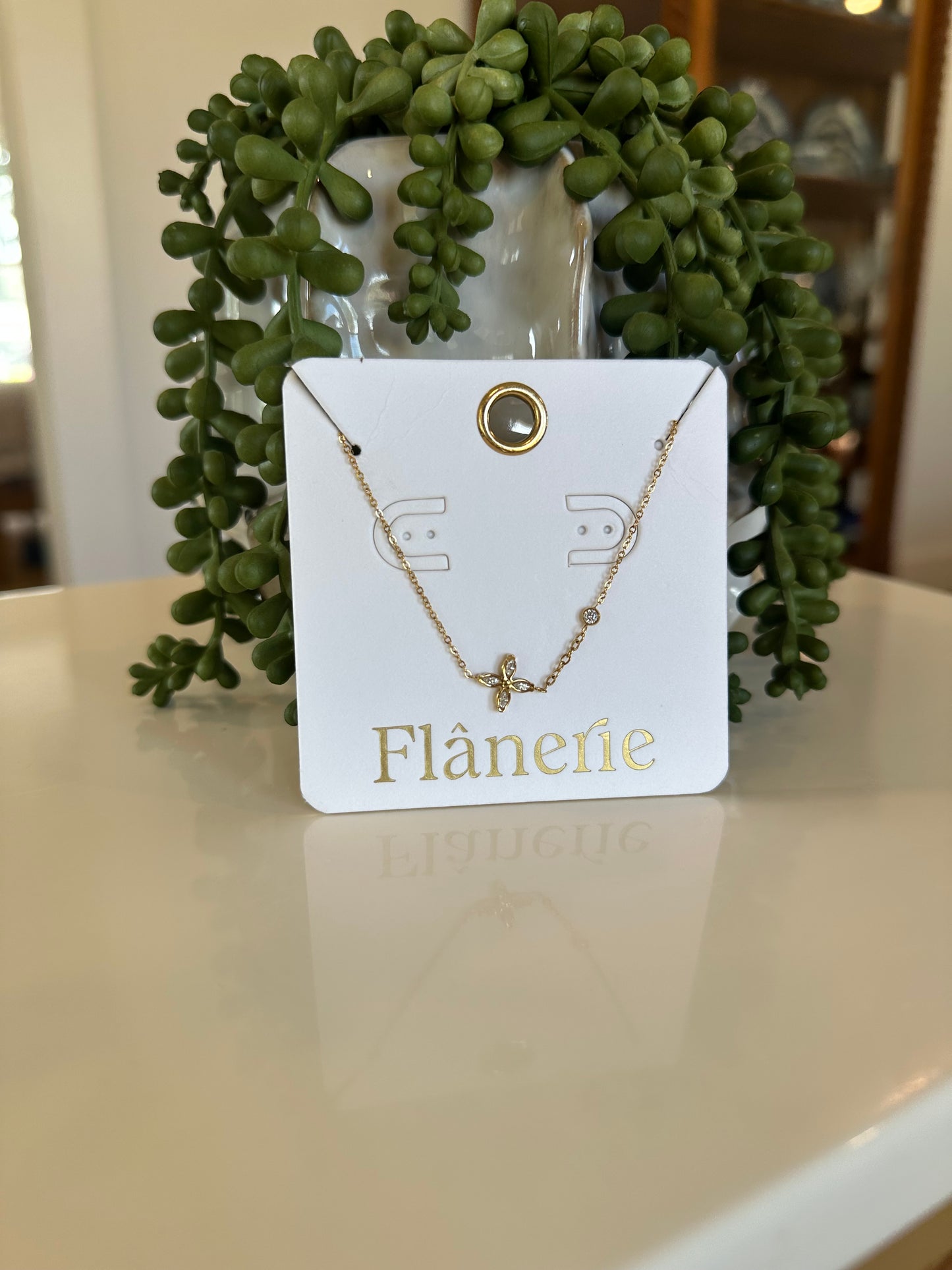 Clyra Necklace